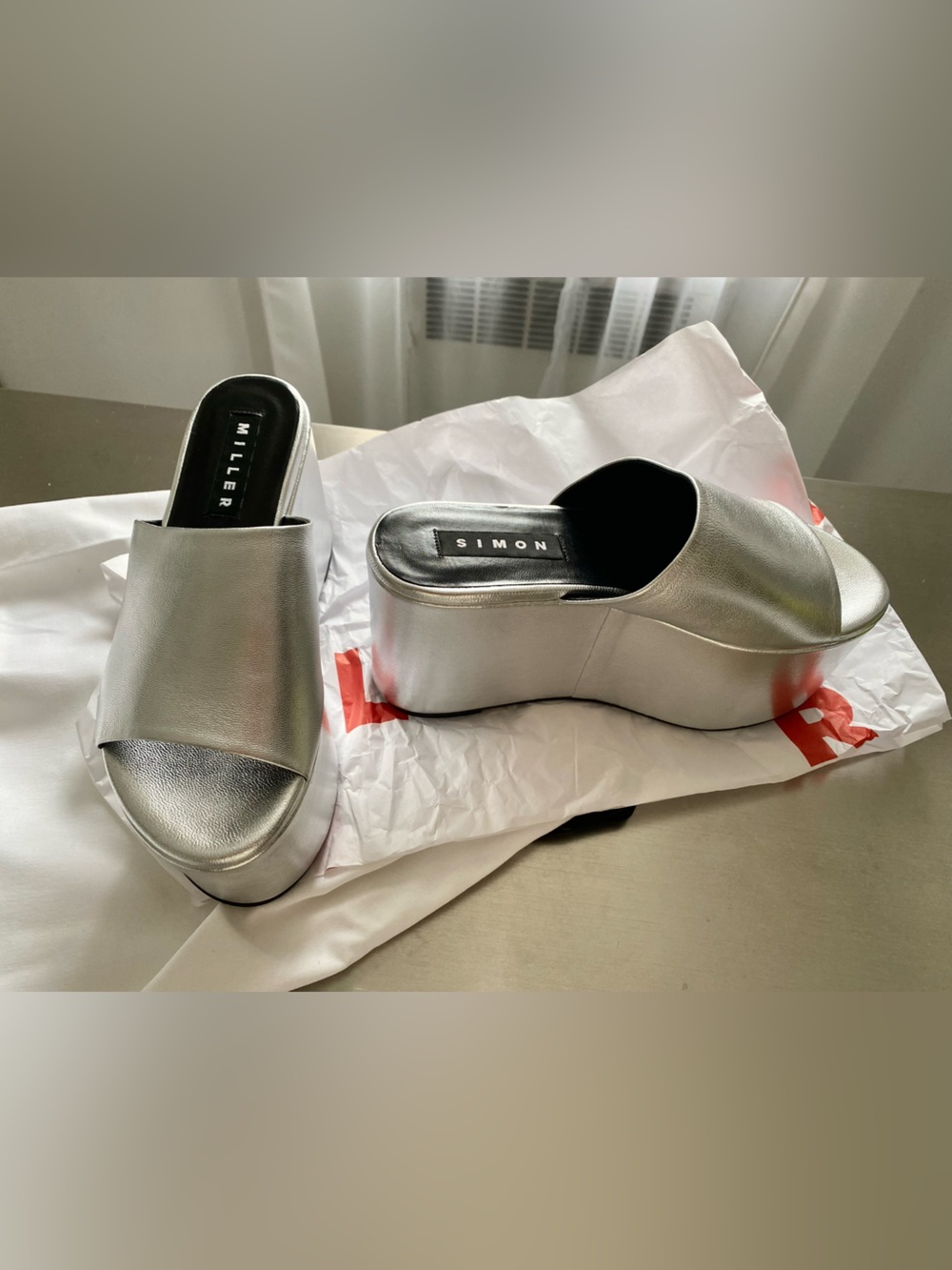 SIMON MILLER PLATFORM SLIDE, SIZE (38) , MADE IN PORTUGAL, NEW, SILVER LEATHER.